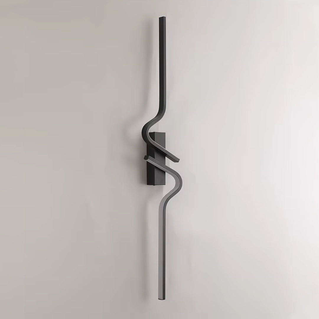 AURORA™ Curvy Wall Light