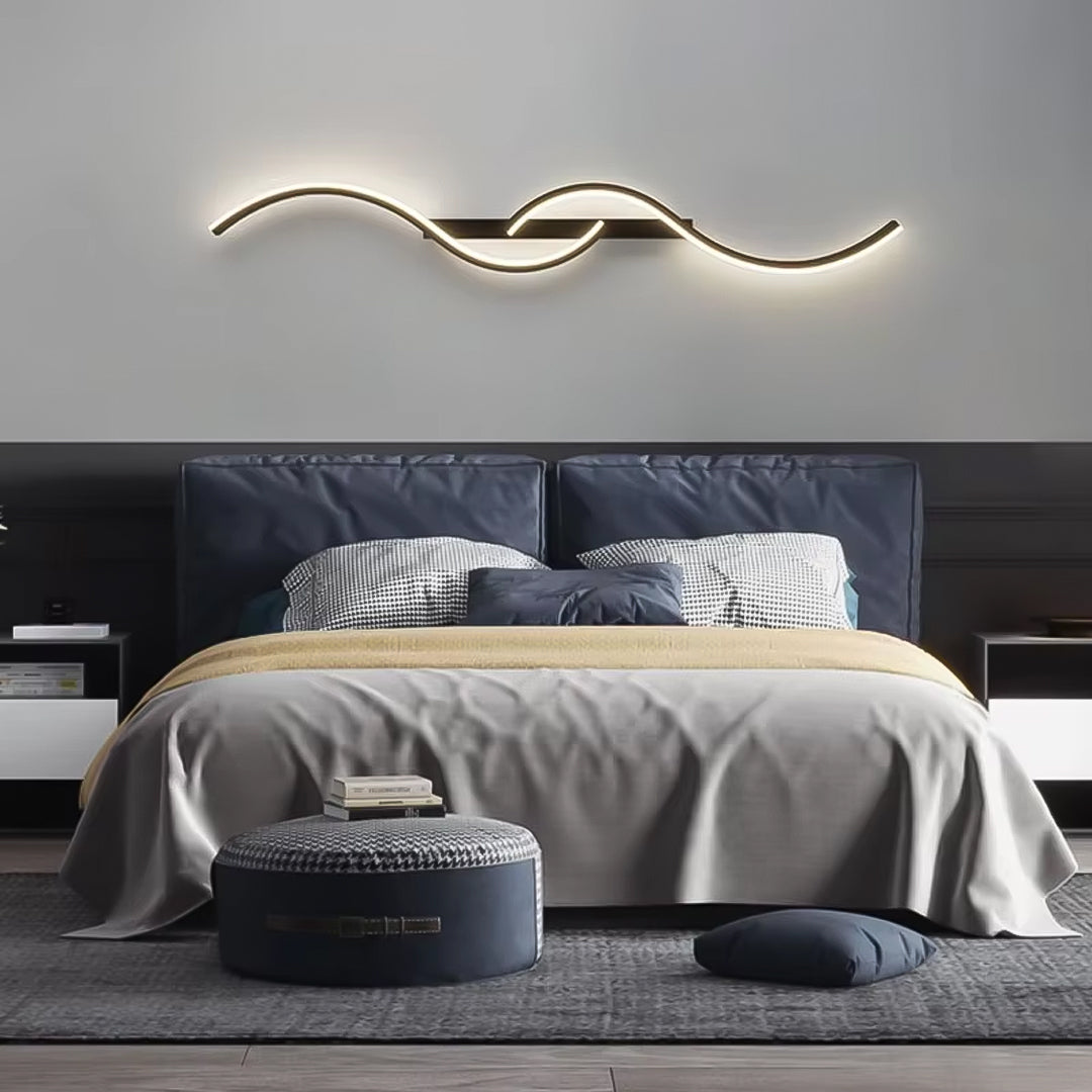 AURORA Wavy Wall Light