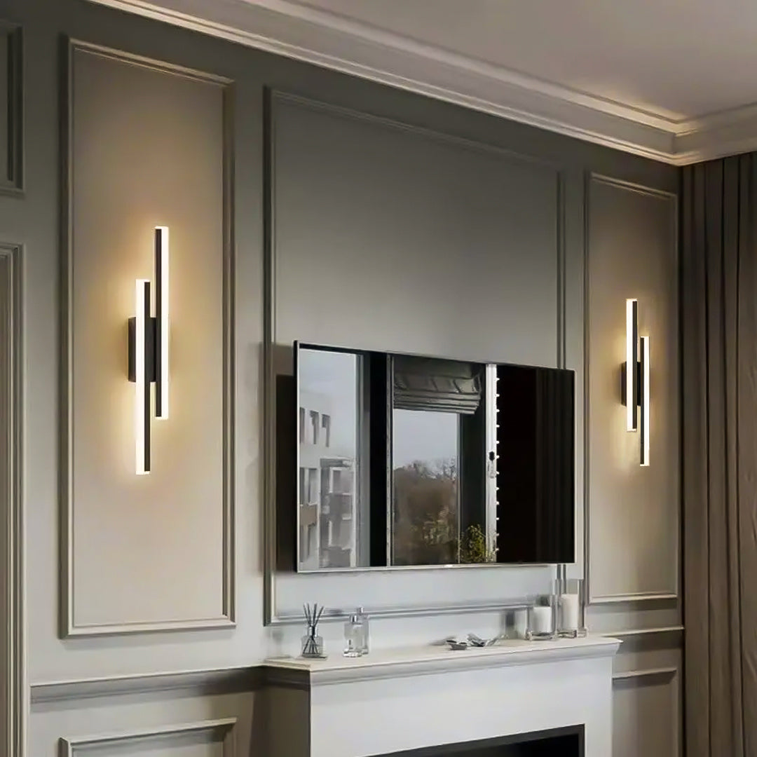 EIRA™ Accent Wall Light
